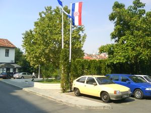 시로키 브리예그에서 펄럭이는 헤르체그보스니아 기