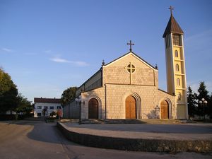 그루데, 티할리나의 성 엘리야 로마 가톨릭 교회