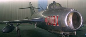 베이징 항공 박물관에 전시된 J-5