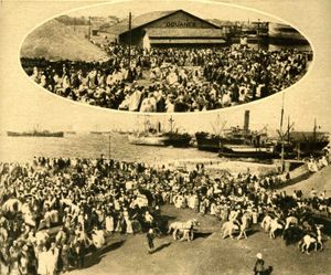 1918년 3월 다카르에서 흑인 병력 징병을 위한 정부 고등판무관이자 세네갈 국회의원인 블레즈 디아뉴의 도착