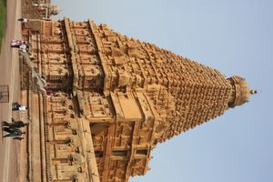 탄자부르 브리하디스와라 사원의 비마나, 타밀나두 주