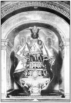 1903년 아기 예수의 원본 사진. 제2차 세계 대전 이전에는 매우 어두운 피부색을 가지고 있었다.