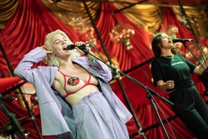 Self Esteem Pussy Parlure Glastonbury Festival 2019