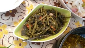 아르메니아에서 소비되는 절인 쇠비름 줄기