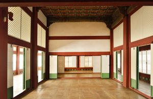 수정전 내부 모습