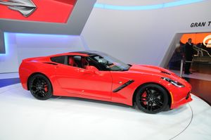 2013년 제네바 모터쇼에서 전시된 C7 콜벳 쿠페