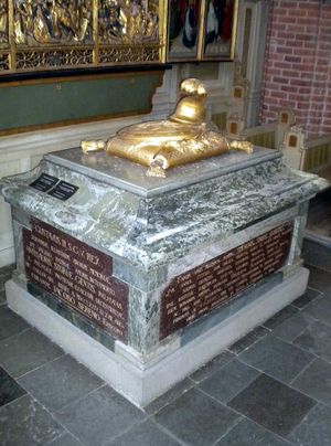 스트렝네스 대성당에 있는 18세기 묘비