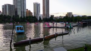 시노바즈 연못의 보트