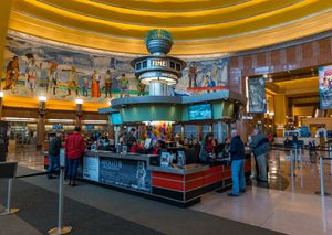 정보 데스크 및 매표소