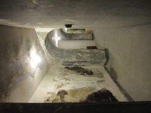 2016-18년 개보수 이전 열악한 서비스 복도