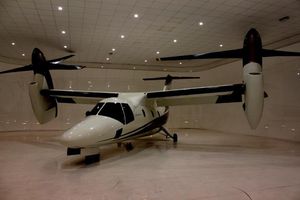 2011년 이탈리아 볼란디아의 실내 정적 전시에서 전시된 AW609