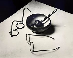 몬드리안의 안경과 파이프 (1926), 필립스 컬렉션 소장