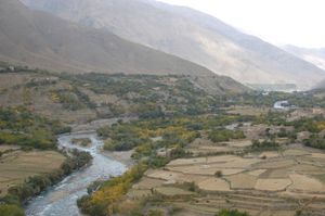 마수드의 묘에서 바라본 판지시르 계곡