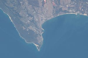 2022년 5월 17일 국제 우주 정거장에서 촬영한 그케베르하와 주변 지역