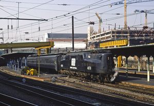 서던 크레센트로 운행하는 PRR GG1