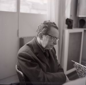 한스 하르퉁, 1955. 사진: 파올로 몬티, 1955 (파올로 몬티 펀드, BEIC)