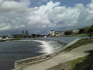 애슬론 (아일랜드) 섀넌 강