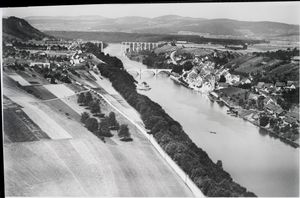 발터 미텔홀처(1929)가 촬영한 50m 상공에서 본 항공 사진