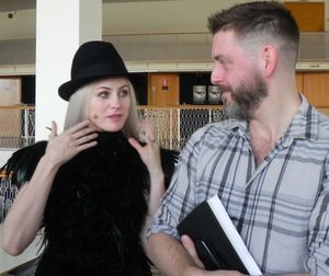 망나손과 벤 라이트, 2013년 10월