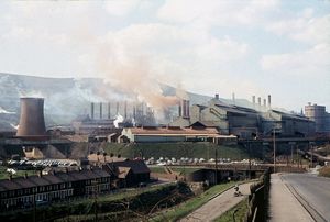 1969년의 에부베일 제철소 (영국 철강 공사(British Steel Corporation) 관할)