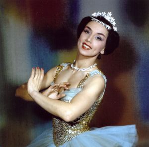 1958년 빈 아이스 리뷰에 출연한 파블리크