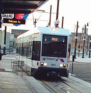 뉴어크 라이트 레일의 브로드 스트리트역
