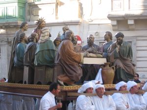 최후의 만찬 조각상, 성 금요일 행렬에 사용됨, 고르미