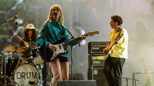 2018년 코첼라에서 공연하는 올웨이즈