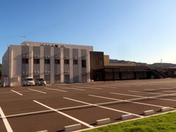 사세보시청 요시이 지역 복합시설(요시이지소 등을 병설)