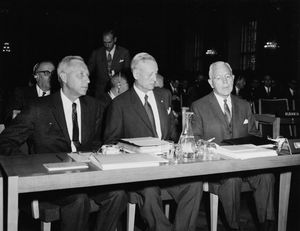 1960년 오스트리아 빈에서 열린 국제 원자력 기구(IAEA) 제4차 총회 미국 대표단