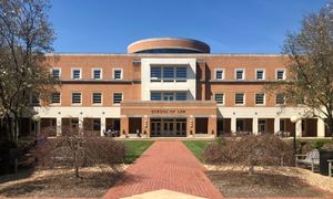 로스쿨이 위치한 워렐 전문 센터