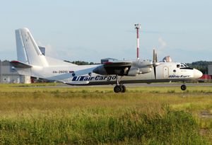UTair 카고 안토노프 An-26