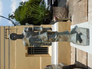 1994년 베트남 조각가 응우옌 하이의 청동상 응우옌 반 쪼이.