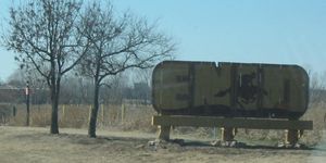 이니드 방문객을 환영하는 표지판