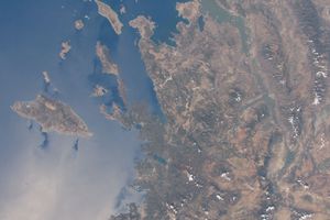 도데카니세 제도와 아나톨리아 해안의 이미지. 이미아는 사진의 최북단에 위치해 있습니다. 사진을 클릭하면 확대됩니다.