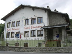 아오스타 계곡의 초등학교