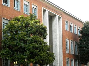 로디 시의 고등학교