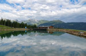 오스트리아 티롤 슈투바이 알프스의 제설을 위한 저수지