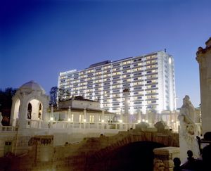 인터컨티넨탈 비엔나(InterContinental Vienna), 1964년부터 운영되어온 체인 내 가장 오래된 호텔