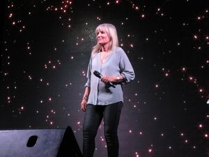 일라니트 공연, 2016