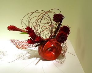 소게츠류 이케바나}} 장식