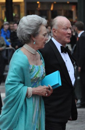 자르크, 제6대 자인비트겐슈타인-베를레부르크 공과 그의 아내 덴마크의 베네딕테 공주(2010)