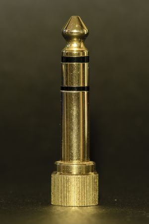 수 플러그 폰 플러그