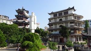 전슝 인민 공원