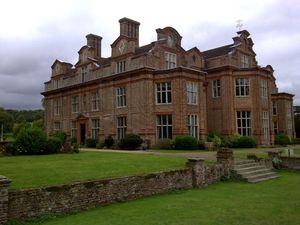 브룸 공원, 키치너의 캔터베리에 있는 별장