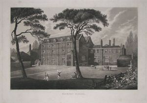 유스턴은 뉴컴 스쿨에서 교육을 받았다 (사진)