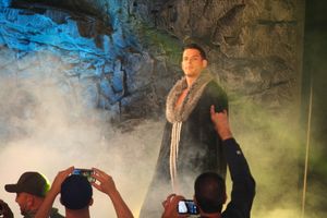 2015년 임팩트 레슬링에서 "현대판 아도니스" 기믹으로 활동하는 가더스