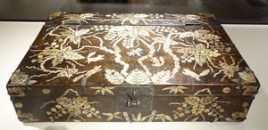 샌프란시스코 아시아미술관이 소장 중인 18세기 조선의 나전칠기