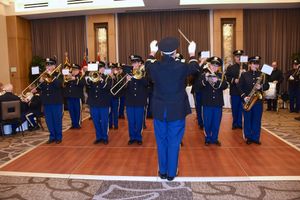 2015년 주 방위군 회의에서 연주하는 메릴랜드 방위군 밴드