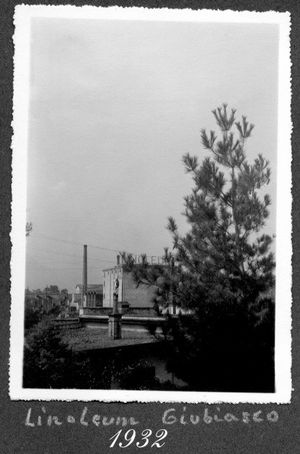 주비아스코의 리놀륨 공장